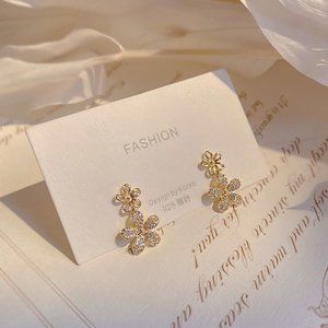 Cute Flower Earrings